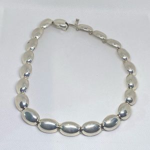 Stunning 925 Sterling Silver Necklace